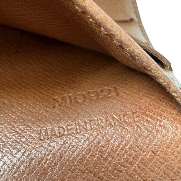 Louis Vuitton Monogram Leather International Trifold Wallet on a Gold Chain - Picture 6 of 9